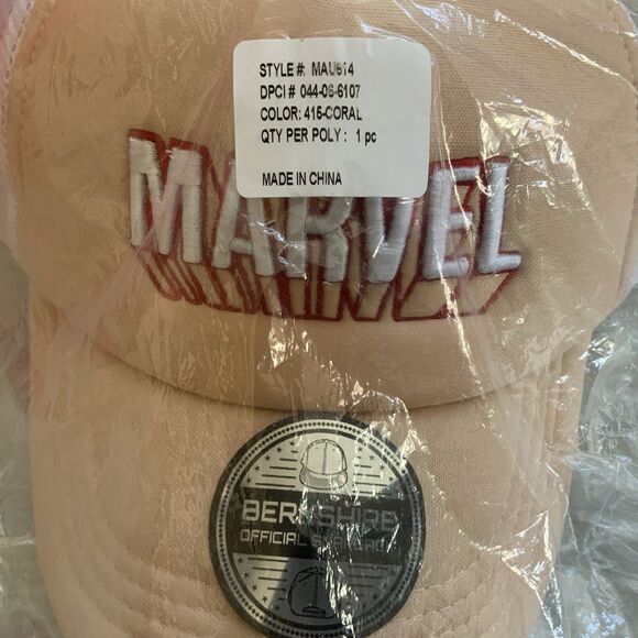 Marvel Trucker Hat Cap Baseball Beige Red Embroidered Berkshire Snap Back NWT - Picture 12 of 13